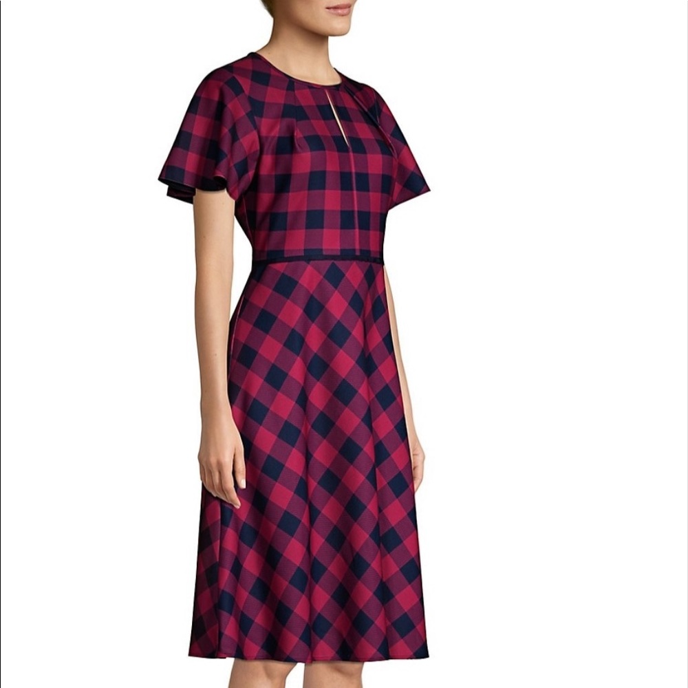 NWT • Draper James Buffalo Check Flutter Sleeve - Picture 2 of 6